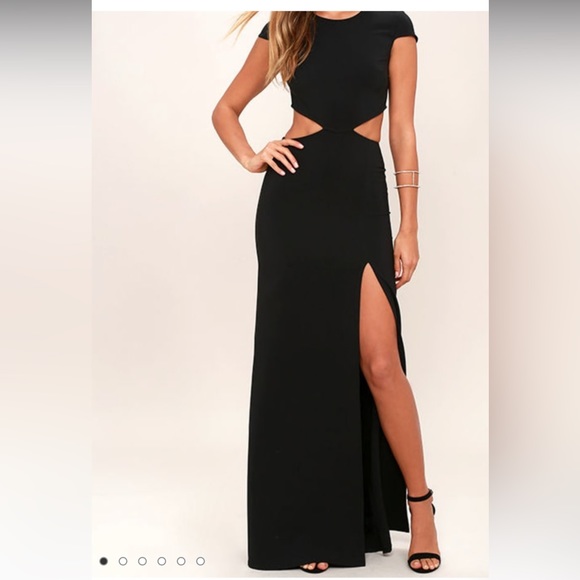 Lulus Dresses & Skirts - Lulu’s Conversation Piece Black Backless Maxi.Size S